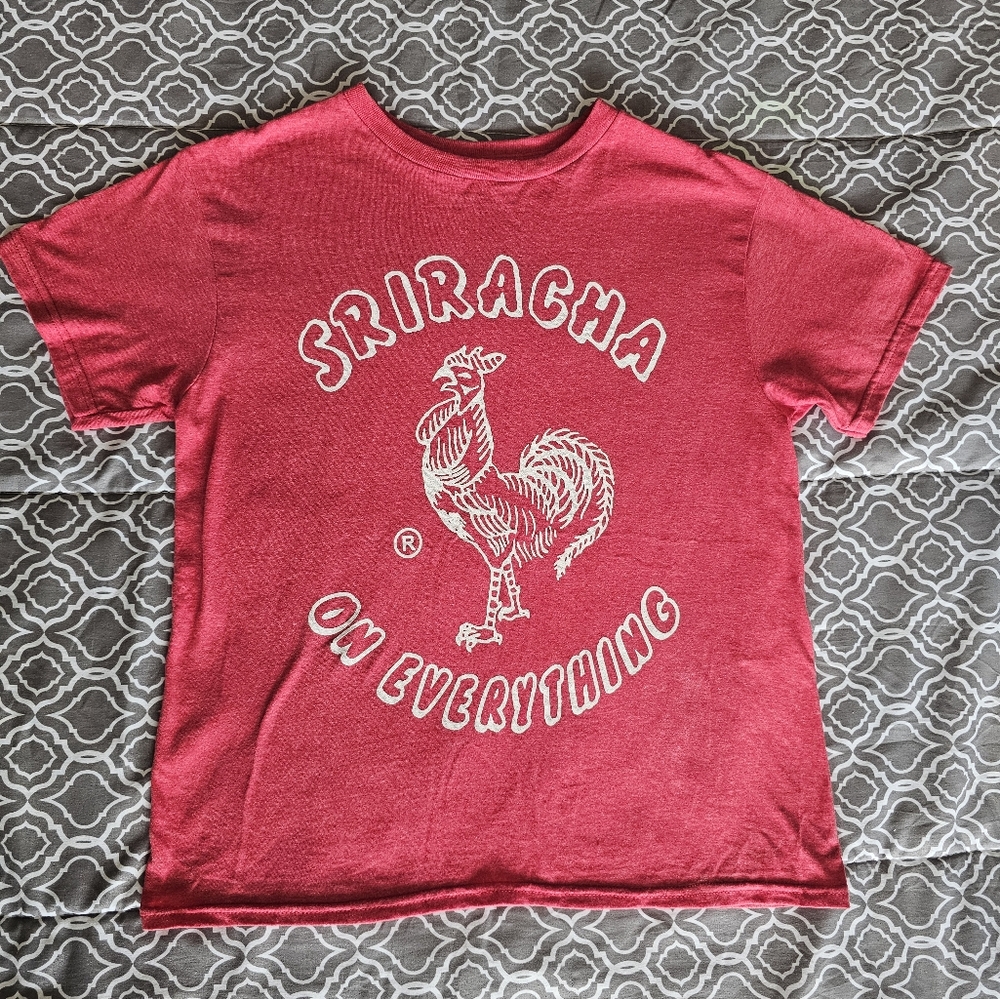 Sriracha Tshirt Kids Size Large